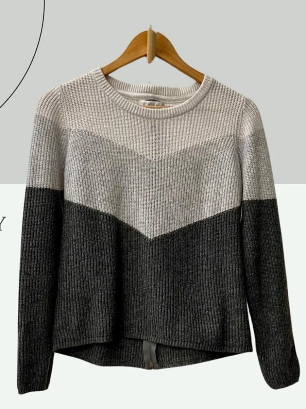 Design History Color Block Knit Sweater Gray White Back Zip Women’s Size XL